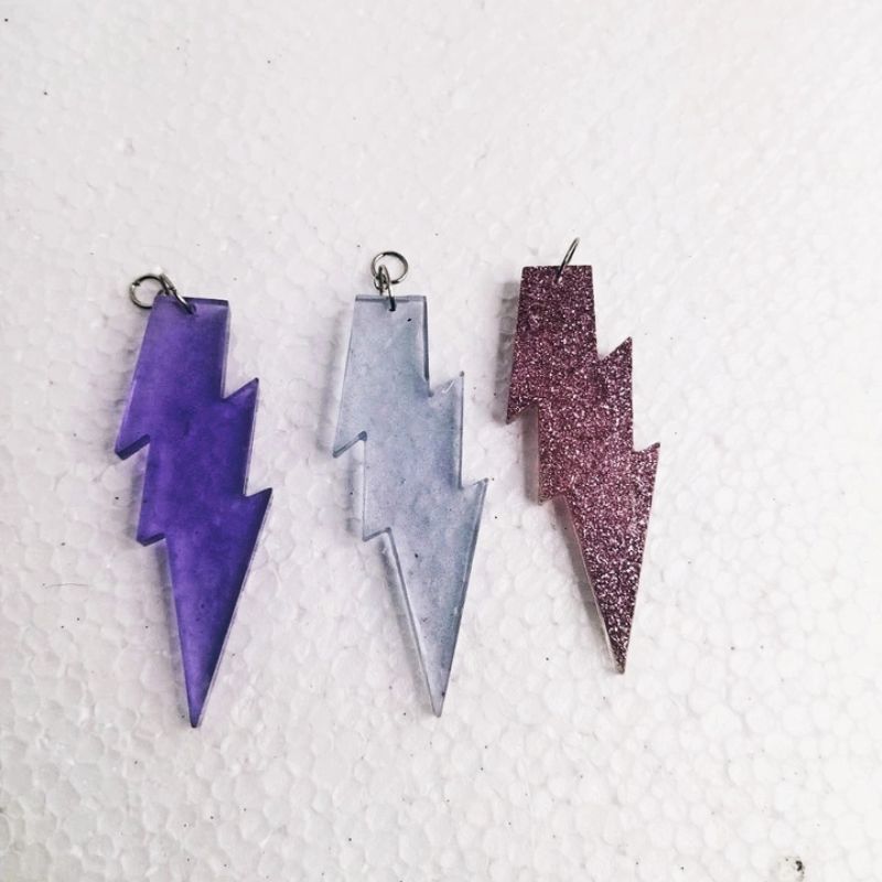 StormBolt – Colar Raio Exclusivo Spunk Lab ⚡