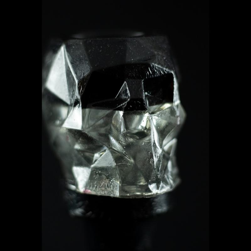 ✨ Obsidian Skull – O Fragmento Sombrio da Noite ✨