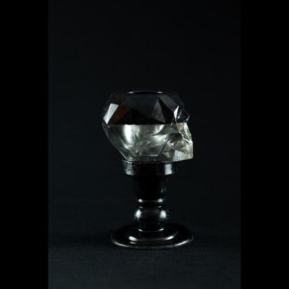 ✨ Obsidian Skull – O Fragmento Sombrio da Noite ✨