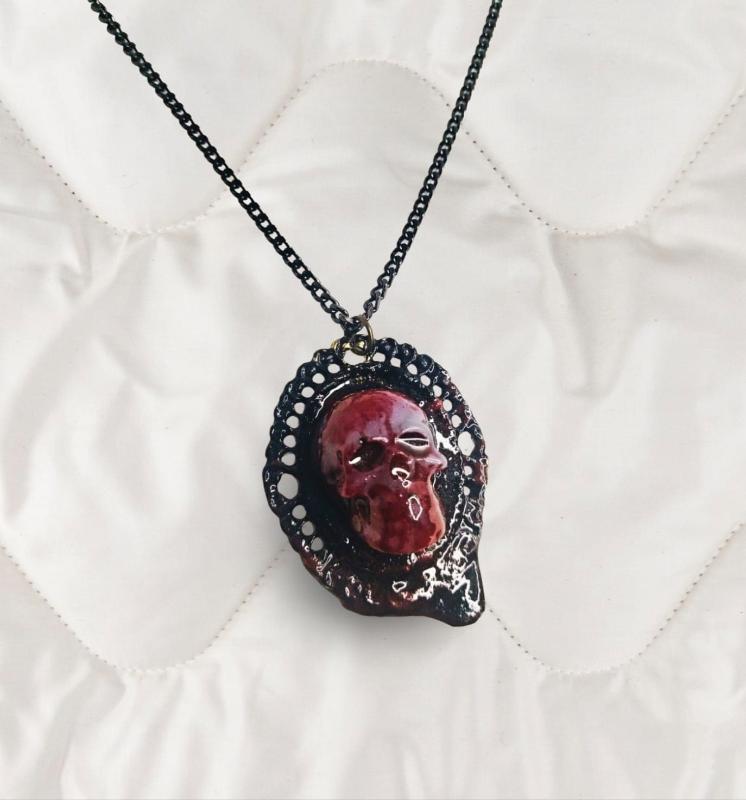 Blood Skull Cameo ⚜️ O Amuleto em Forma de Camafeu ⚜️