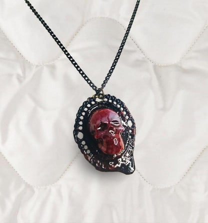 Blood Skull Cameo ⚜️ O Amuleto em Forma de Camafeu ⚜️