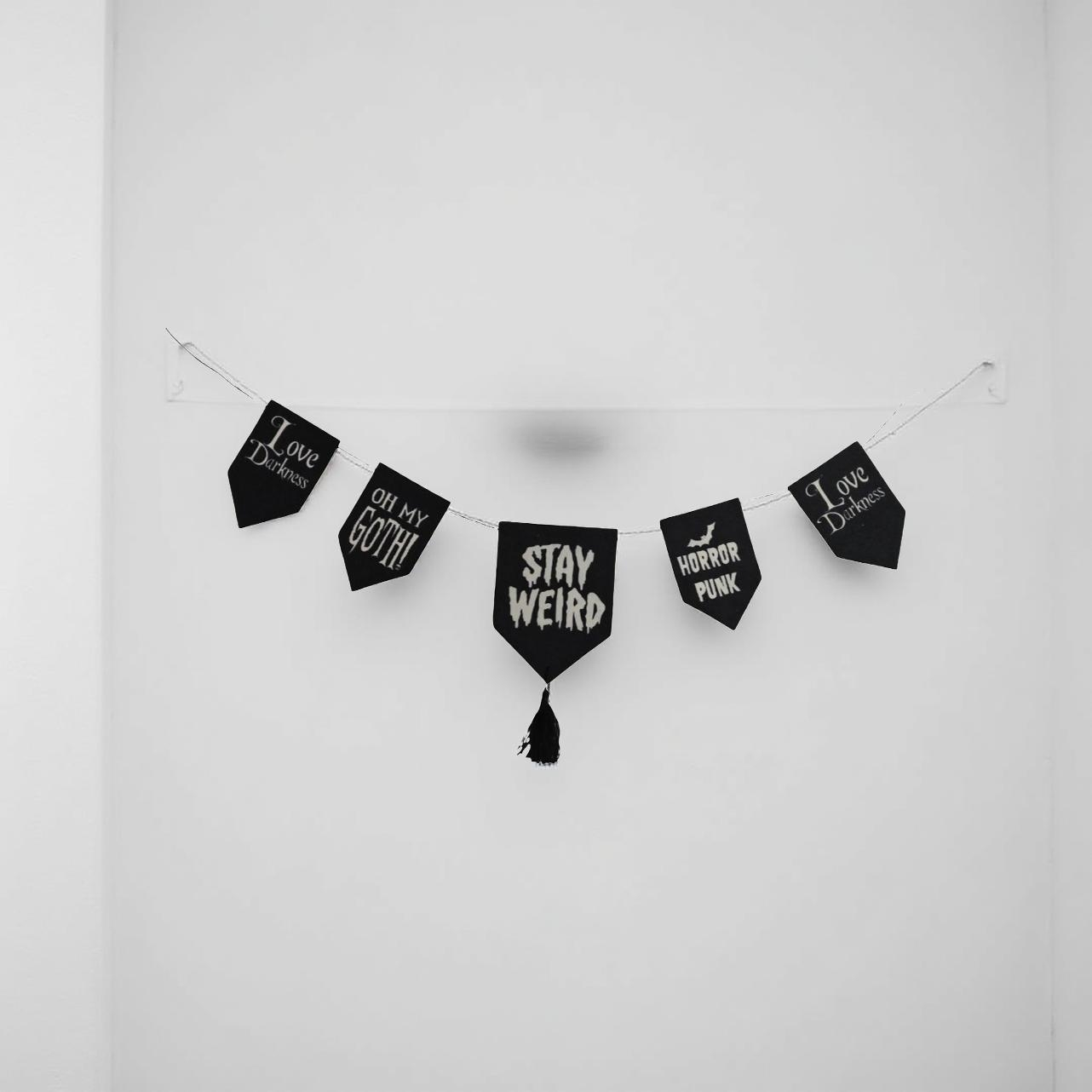 Bandeirolas Stay Weird